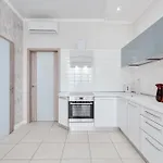 Sea Pearl Comfort דירה